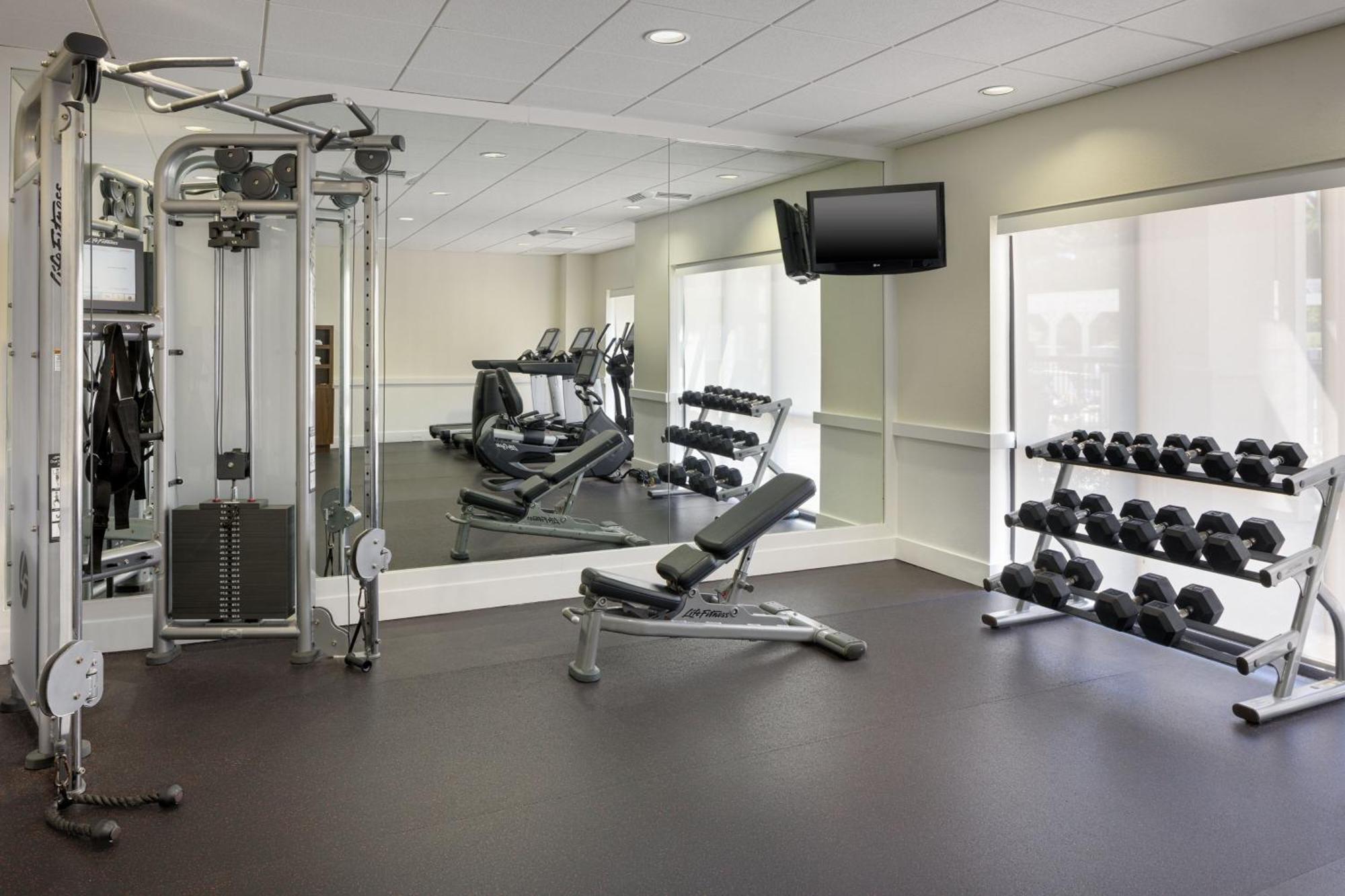 Courtyard By Marriott Sandestin At Grand Boulevard Мирамар Бийч Екстериор снимка