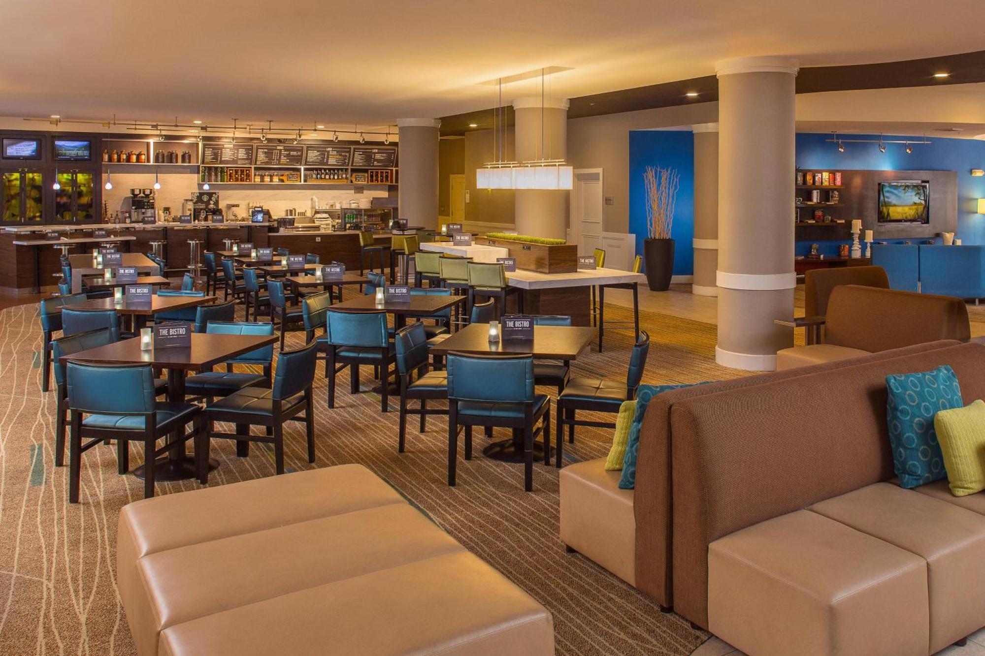 Courtyard By Marriott Sandestin At Grand Boulevard Мирамар Бийч Екстериор снимка
